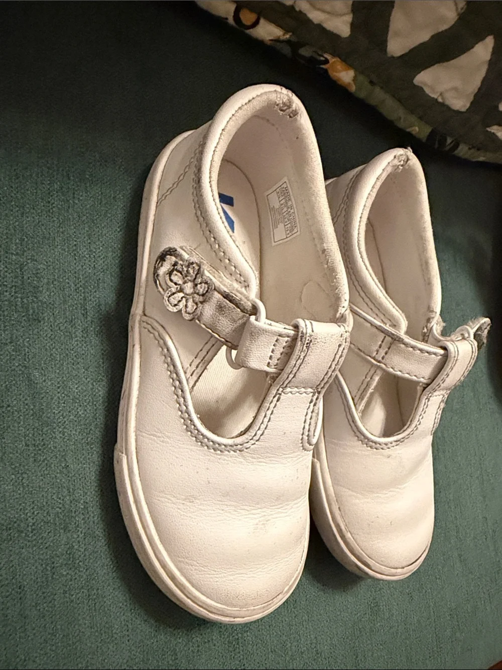 Keds White Girls T-Strap Mary Jane Shoes with Floral Accent